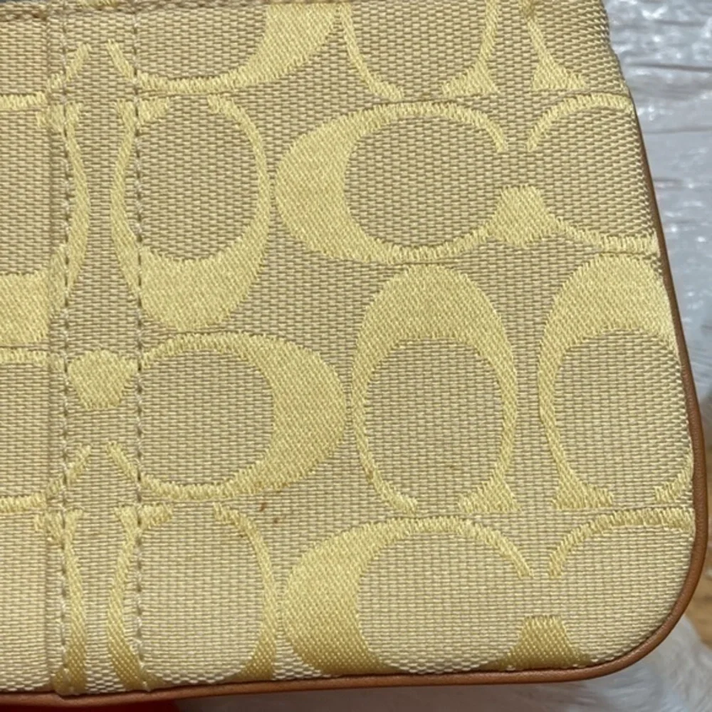 Coach vintage y2k yellow signature c wristlet bag